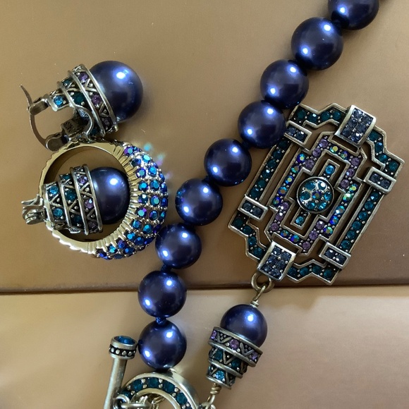 Heidi Daus Beaded Crystal Toggle Necklace With Earrings and Ring Set Blue Multi - Picture 8 of 16